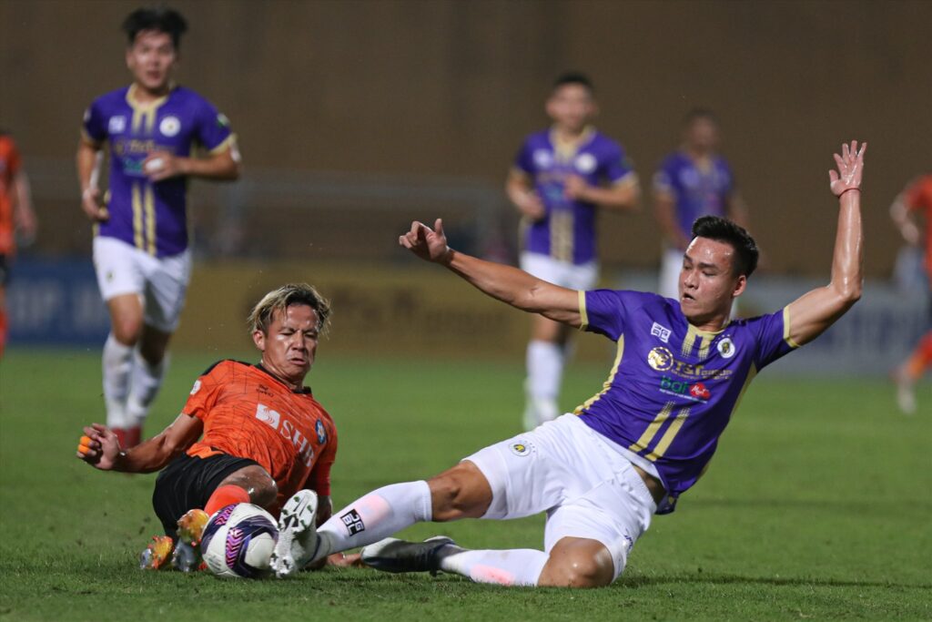 Nhận định soi kèo Đà Nẵng vs CA Hà Nội lúc 18h00 ngày 7/4/2025 nhan-dinh-soi-keo-da-nang-vs-ca-ha-noi-luc-18h00-ngay-7-4-2025-1
