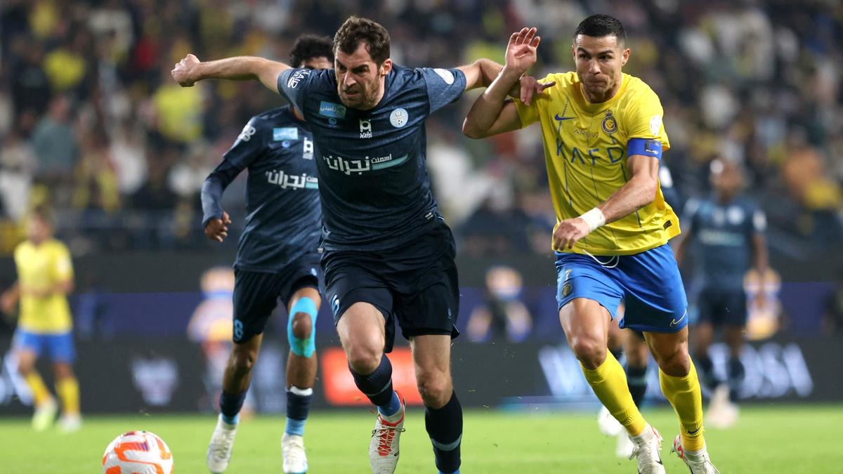 Nhận định soi kèo Al Okhdood vs Al Nassr lúc 01h00 ngày 13/5/2025