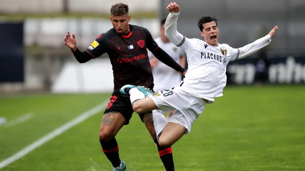 Nhận định soi kèo Famalicao vs Santa Clara lúc 23h00 ngày 10/8/2025
